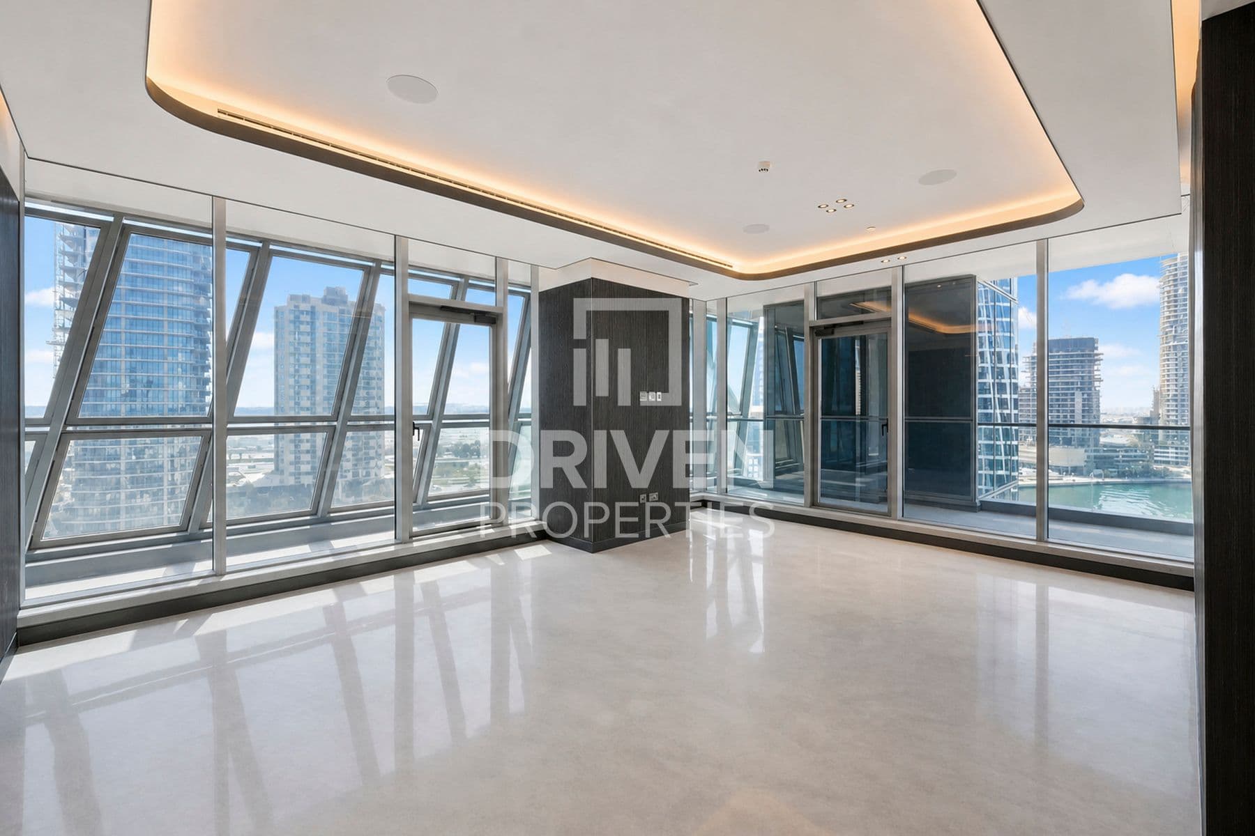 J ONE Tower B