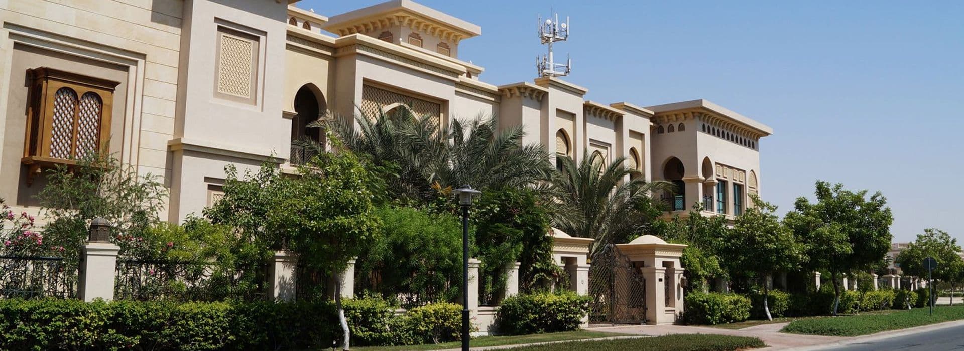 Emirates Living