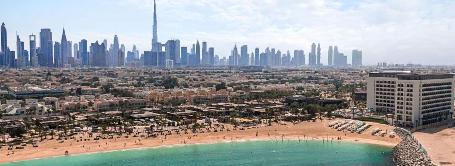 La Mer Beach